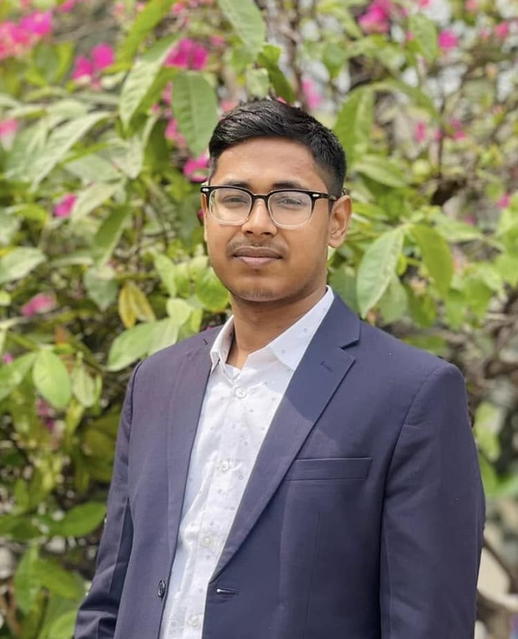 Rabiul Islam, Lead UI/UX Designer at Softwara